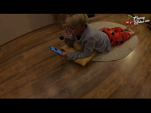 ❤️ 미친 금발 빠는 거대한 거시기 빠는과 그것에 튀는 항문 섹스 항문 비디오 포르노에서 ko.porngifer.ru